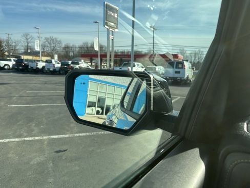 New 2026 Chevrolet Colorado ZR2 w/ Technology Package image 18