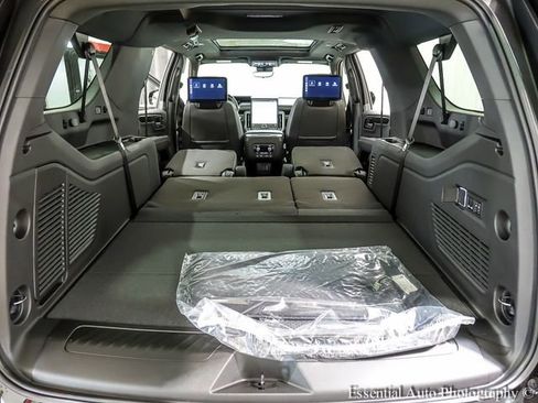 New 2026 GMC Yukon XL Elevation w/ Elevation Premium Package image 23