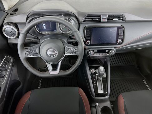 New 2025 Nissan Versa SR w/ Trunk Package image 18