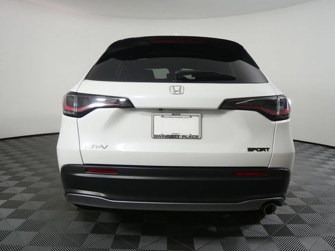 Used 2024 Honda HR-V Sport image 4