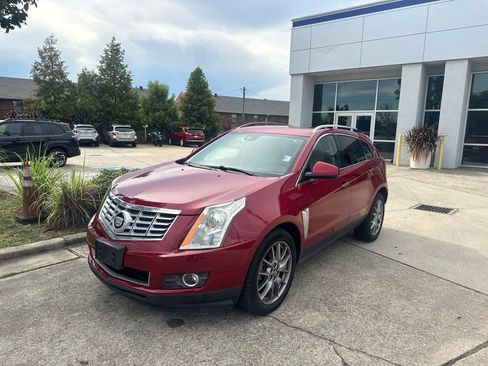 Used 2015 Cadillac SRX Premium FWD image 3