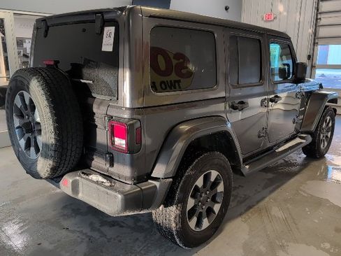Used 2021 Jeep Wrangler Unlimited Sahara w/ Uconnect 4C Nav & Sound Group image 5