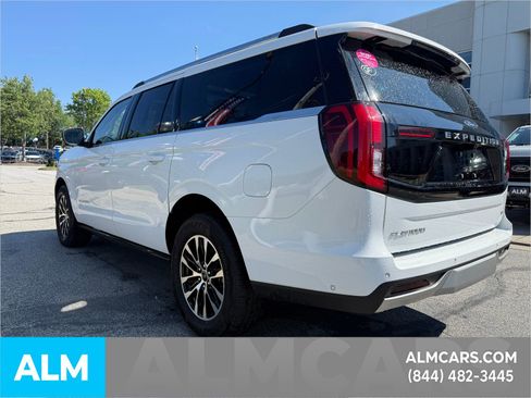Used 2025 Ford Expedition Max Platinum AWD/4WD image 11