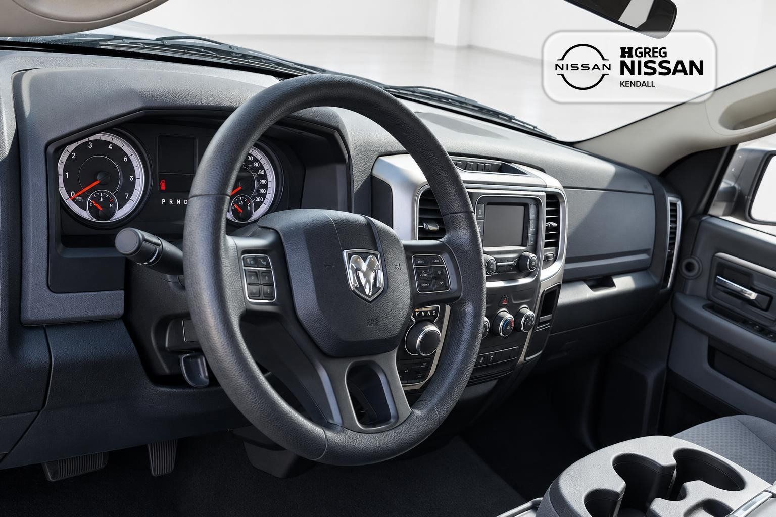 Used 2020 RAM 1500 Classic SLT AWD/4WD image 11