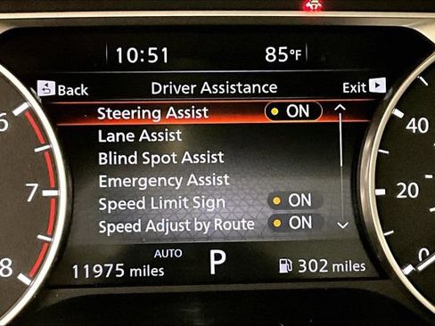 Used 2023 Nissan Rogue SL AWD/4WD image 37