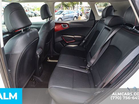 Used 2024 Kia Soul GT-Line image 23