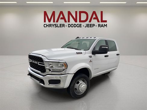 New 2024 RAM 4500 SLT w/ Quick Order Package 2YG SLT image 19
