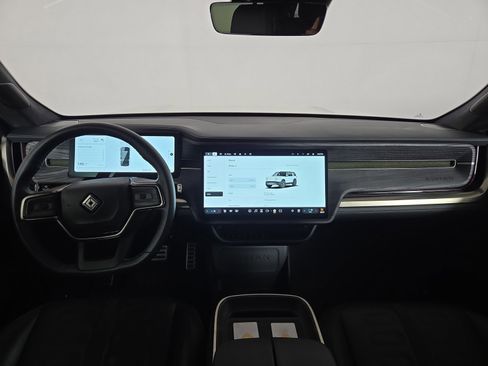 Used 2024 Rivian R1S Adventure AWD/4WD image 27
