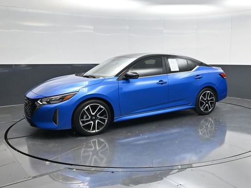 Used 2024 Nissan Sentra SR image 6