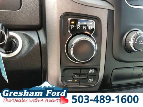 Used 2017 RAM 1500 Express AWD/4WD image 30