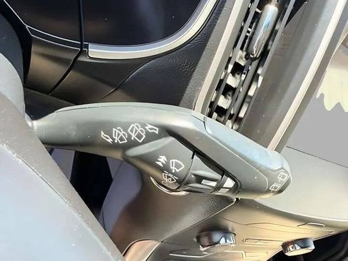 Used 2019 Ford Edge SEL w/ Equipment Group 201A FWD image 21