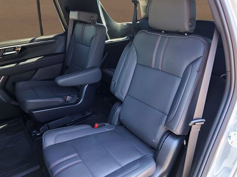 Used 2026 Chevrolet Tahoe RST w/ Comfort Package RWD image 23