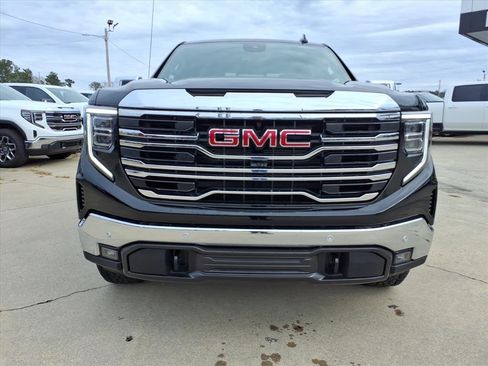 New 2026 GMC Sierra 1500 SLT w/ SLT Premium Package image 2