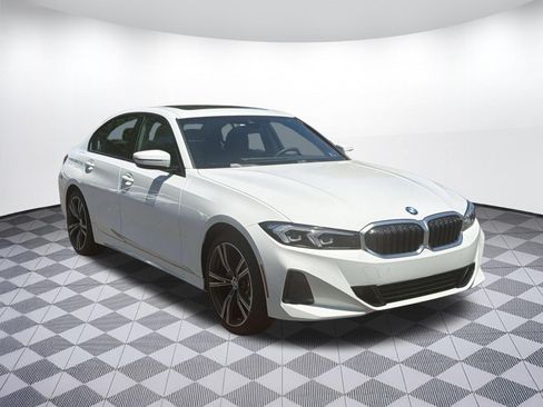 Certified 2023 BMW 330i Sedan w/ Driving Assistance Package RWD image 7