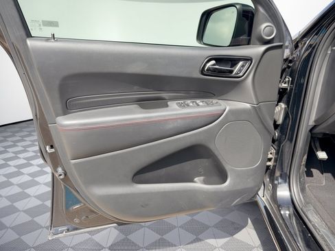 Used 2023 Dodge Durango GT RWD image 14