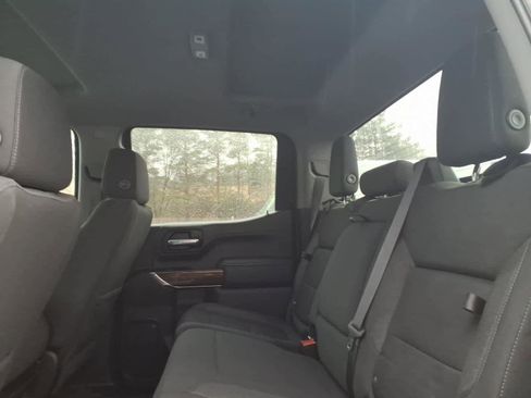 Used 2022 GMC Sierra 1500 Elevation image 9