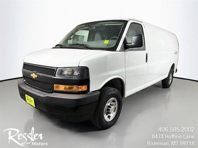 New 2026 Chevrolet Express 3500 Extended w/ Driver Convenience Package