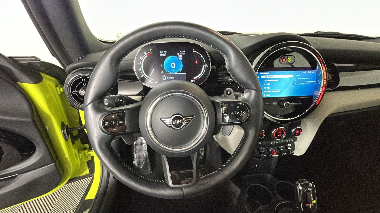 Used 2024 MINI Cooper S w/ Signature Upholstery Package FWD image 17