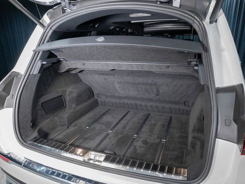 Certified 2024 Mercedes-Benz Maybach GLS 600 4MATIC image 7