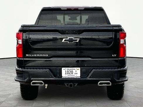 Used 2022 Chevrolet Silverado 1500 LT Trail Boss w/ Convenience Package II AWD/4WD image 4