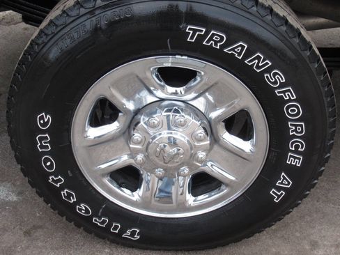 Used 2024 RAM 3500 Tradesman w/ Chrome Appearance Group image 11