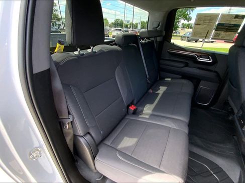 Used 2024 Chevrolet Silverado 1500 LT Trail Boss AWD/4WD image 19