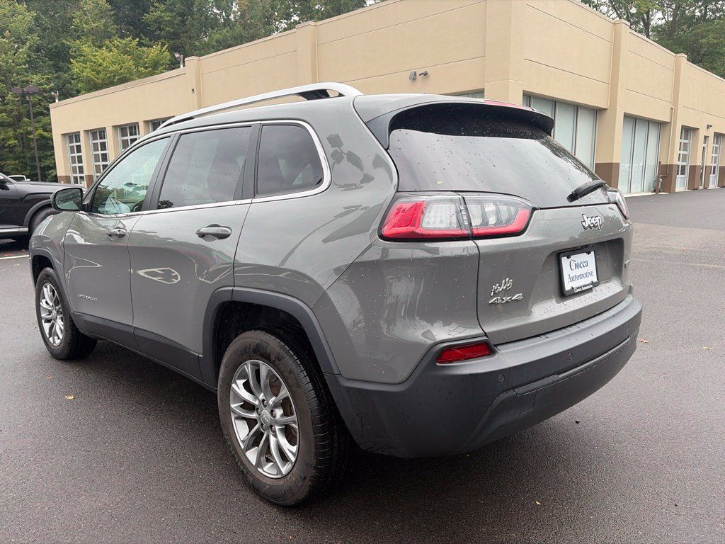 Used 2020 Jeep Cherokee Latitude Plus w/ Cold Weather Group AWD/4WD image 8