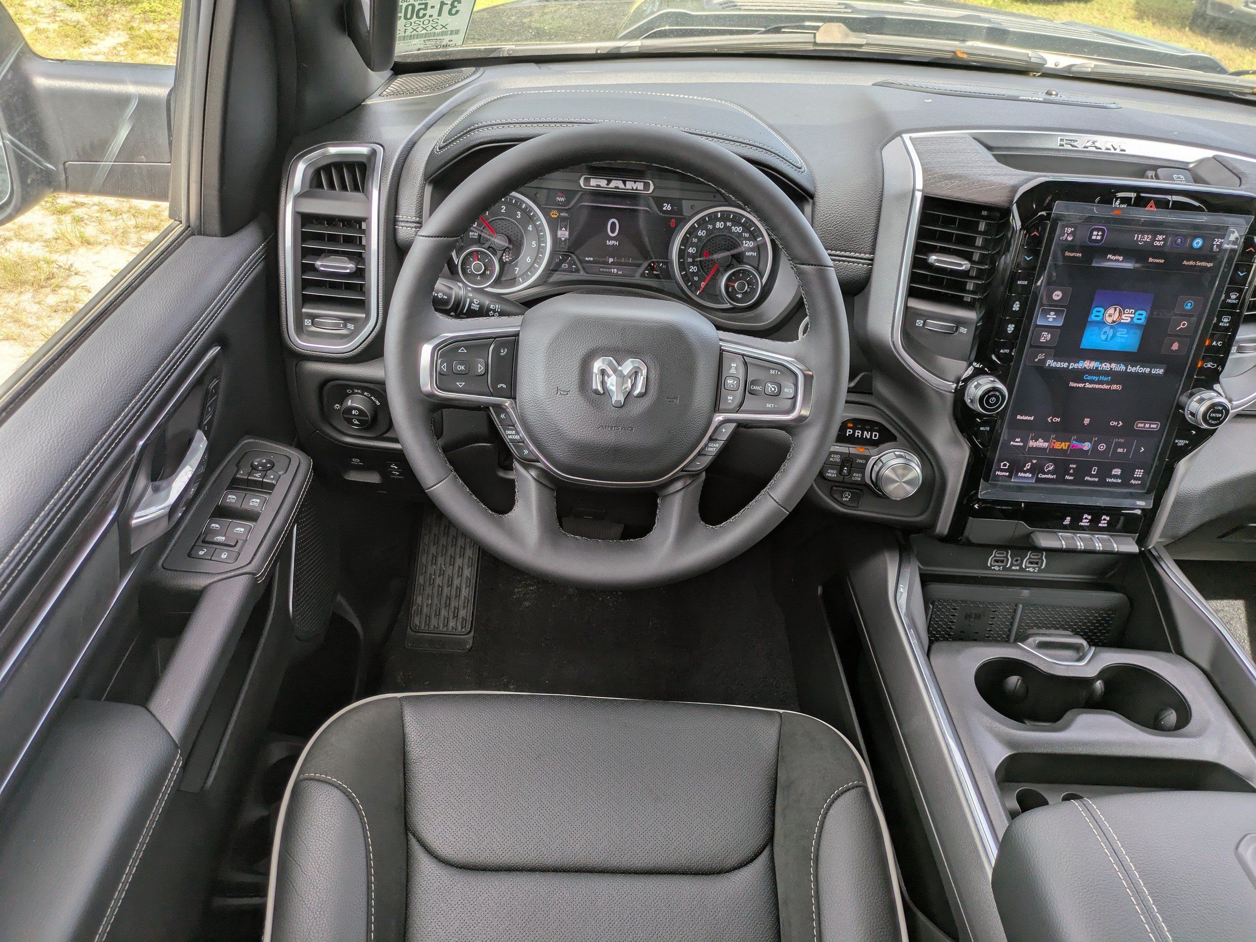 Used 2026 RAM 1500 Laramie w/ Sport Appearance Package AWD/4WD image 15