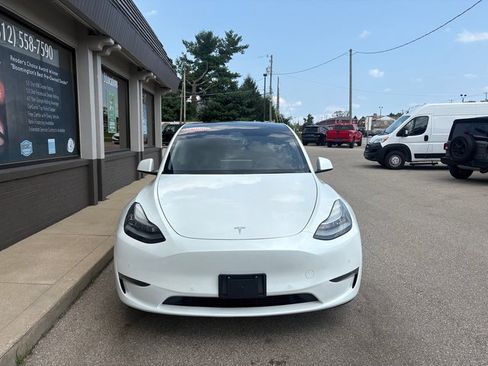 Used 2020 Tesla Model Y Long Range AWD/4WD image 6