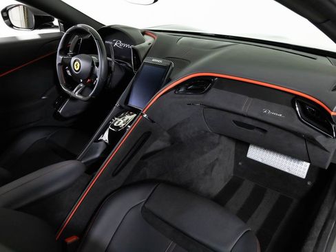 Used 2021 Ferrari Roma image 33