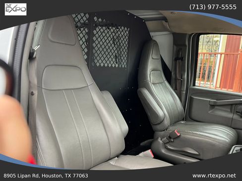 Used 2021 Chevrolet Express 2500 w/ Driver Convenience Package image 44
