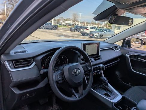 Certified 2025 Toyota RAV4 XLE image 9