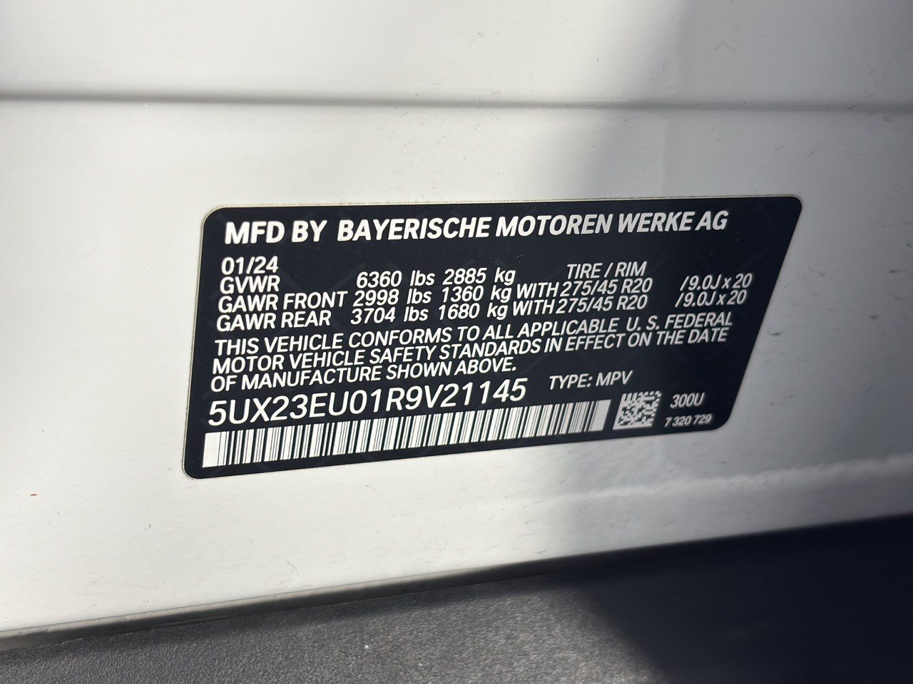Certified 2024 BMW X5 xDrive40i w/ Parking Assistance Package AWD/4WD image 31