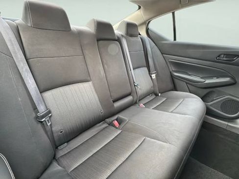Used 2024 Nissan Altima 2.5 SV FWD image 23