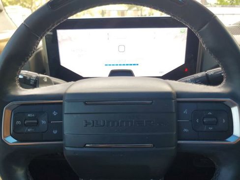 Used 2024 GMC Hummer EV 3X AWD/4WD image 22