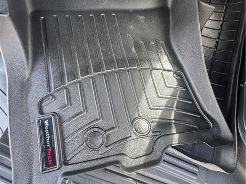 Used 2015 Lincoln Navigator 4WD image 30