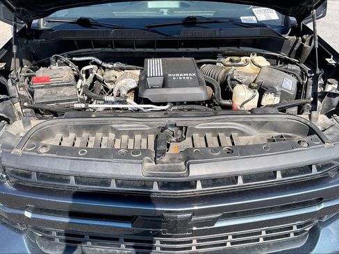 Used 2020 Chevrolet Silverado 1500 RST AWD/4WD image 10