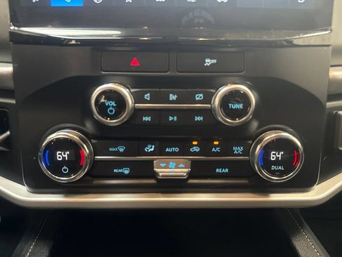 Used 2022 Ford Expedition XLT RWD image 20