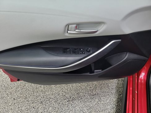 Used 2021 Toyota Corolla SE FWD image 15