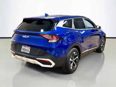 Certified 2025 Kia Sportage EX image 7