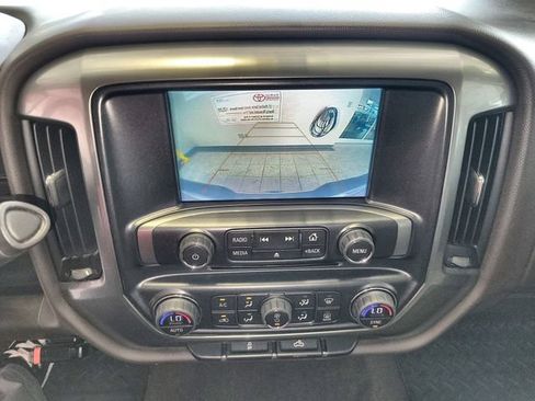 Used 2018 Chevrolet Silverado 1500 LT w/ All Star Edition AWD/4WD image 17