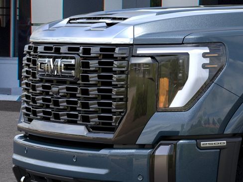 New 2026 GMC Sierra 2500 Denali Ultimate AWD/4WD image 13