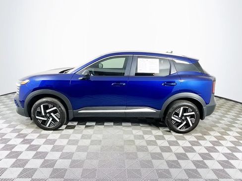 Used 2026 Nissan Kicks SV FWD image 5