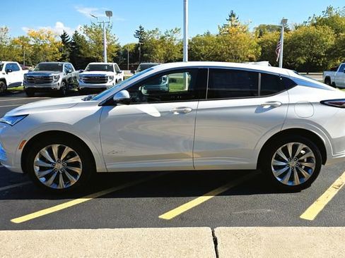 New 2026 Buick Envista Avenir FWD image 4