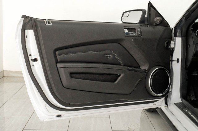 Used 2014 Ford Mustang GT Premium w/ Electronics Package RWD image 35
