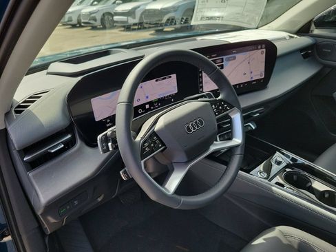 New 2026 Audi Q3 quattro 2.0T AWD/4WD image 7
