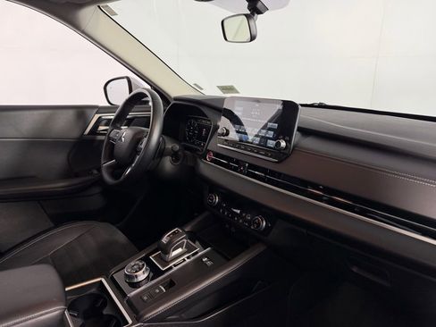 Used 2024 Mitsubishi Outlander Ralliart image 31