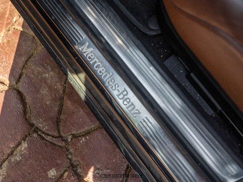 Used 2016 Mercedes-Benz Maybach S 600 image 32