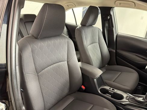 Used 2023 Toyota Corolla LE FWD image 22
