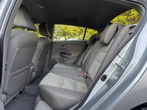 Used 2013 Honda Insight EX image 16